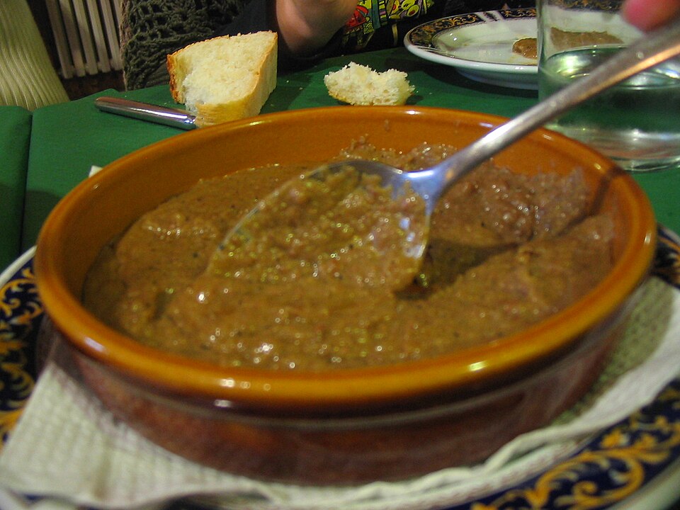 Ajo mataero - Traditional Spain dish
