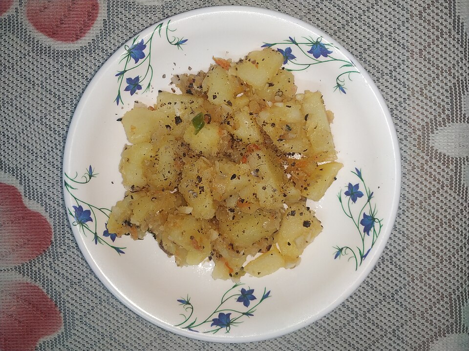 Alu morich - Traditional India dish