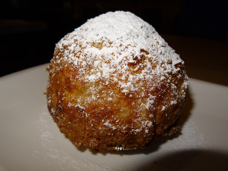 appelbol - Traditional Belgium dish
