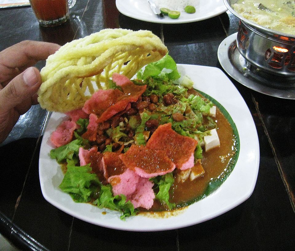 asinan - Traditional Indonesia dish