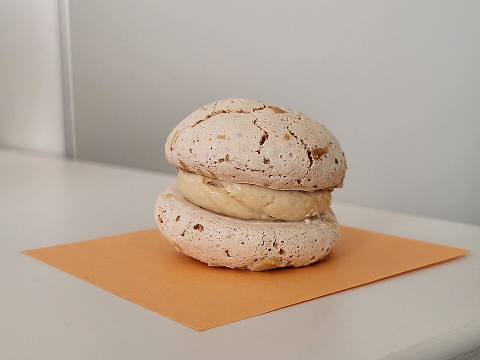 baiser - Traditional Belgium dish