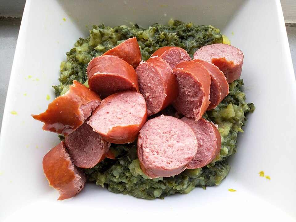 Boerenkool stamppot - Traditional Netherlands dish
