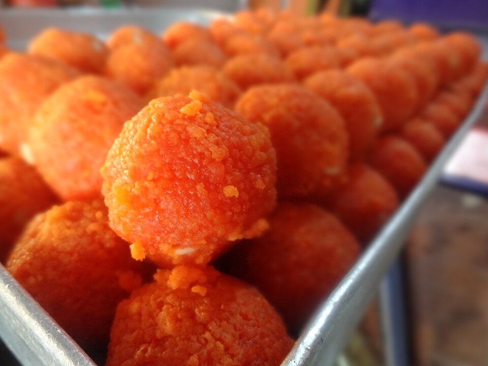 Boondi laddu - Traditional India dish