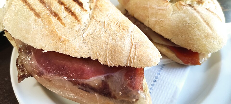 Brascada - Traditional Spain dish