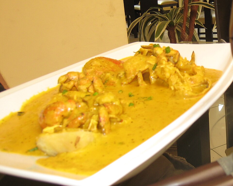 cangrejo reventado - Traditional Peru dish