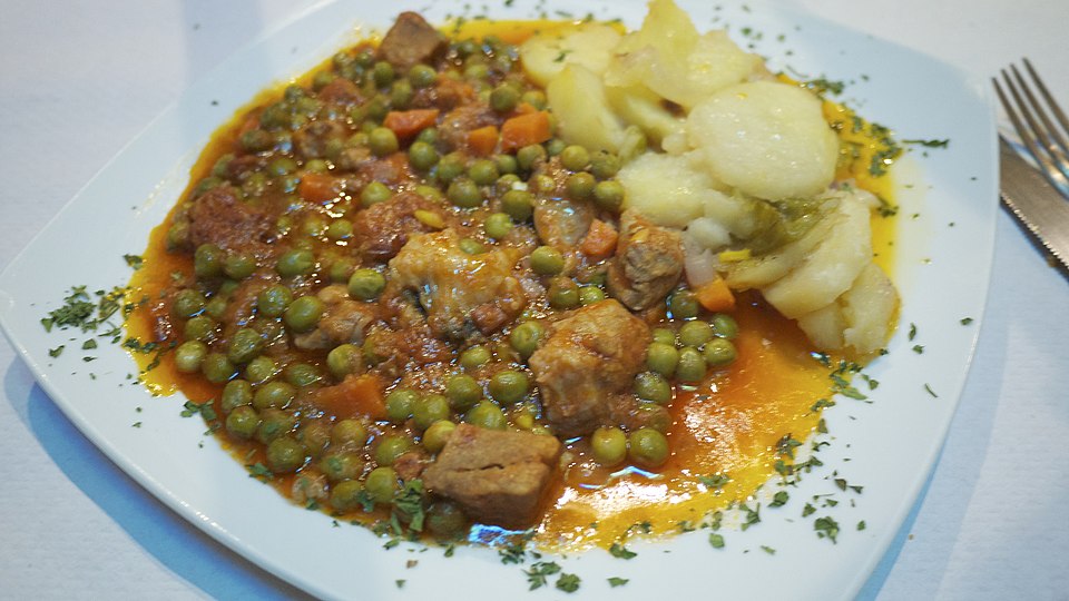 carcamusa - Traditional Spain dish