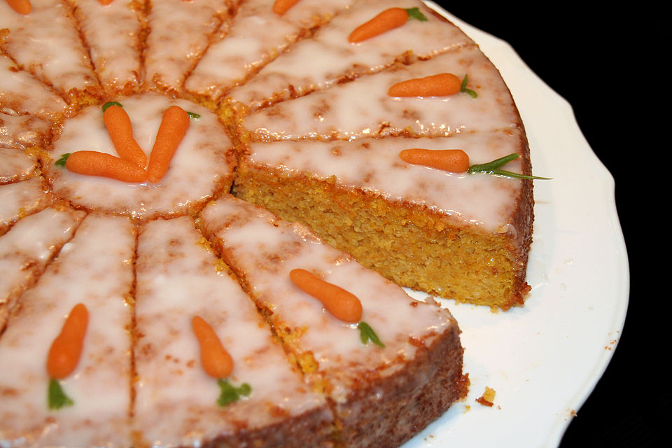 carrot cake - Traditional Switzerland dish