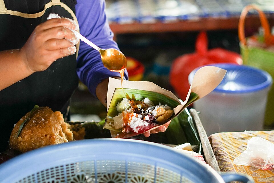 Cenil - Traditional Indonesia dish