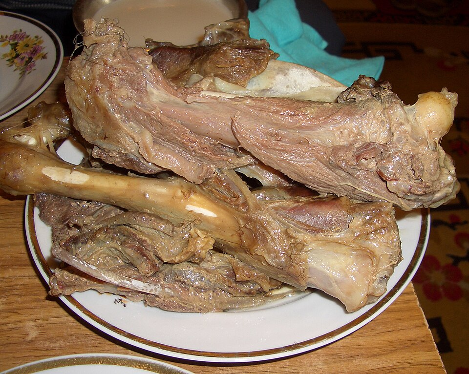 Chanasan makh - Traditional Mongolia dish