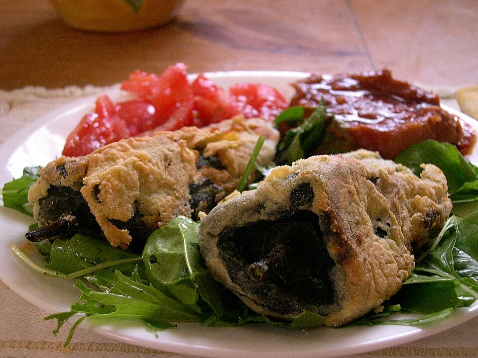 Chile relleno - Traditional Mexico dish