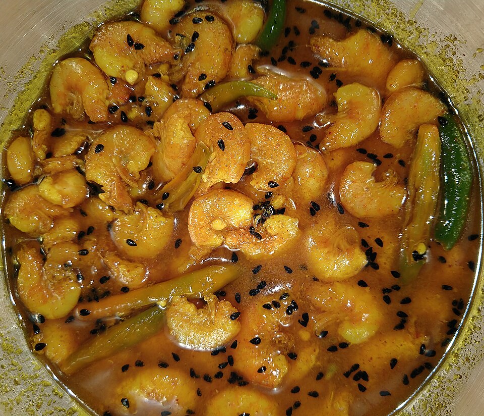 Chingrir jhol - Traditional India dish