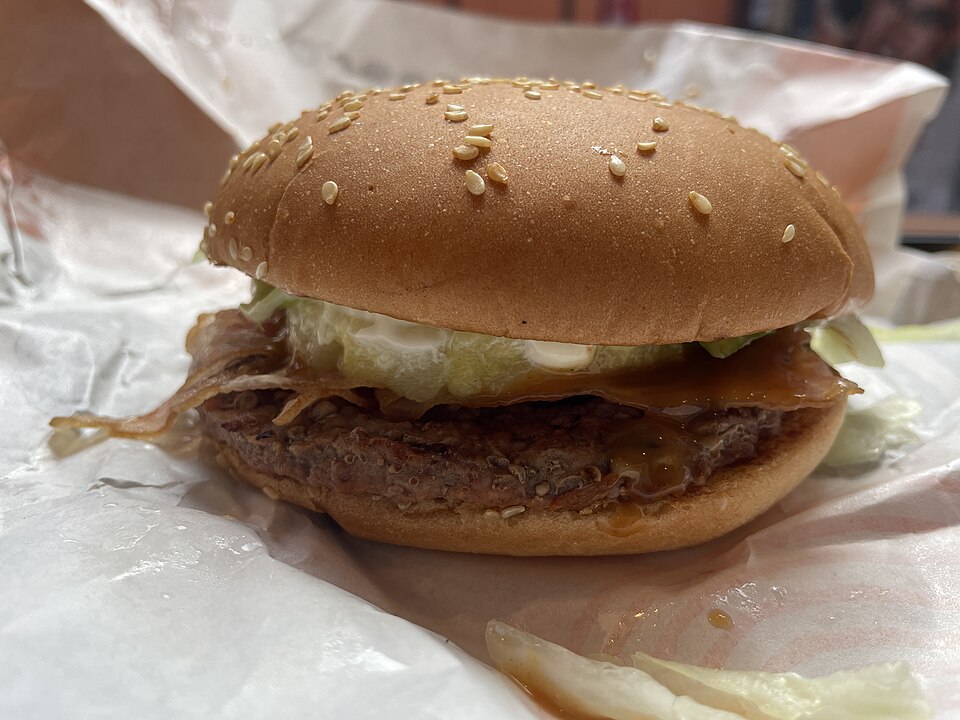 Chipotle pine tsukimi burger - Traditional Japan dish