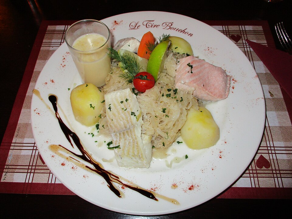 choucroute de la mer - Traditional France dish