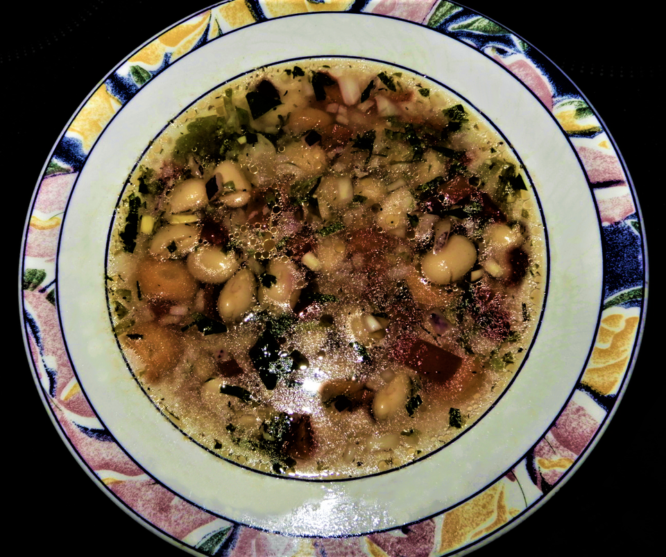 Ciorbă de fasole boabe - Traditional Romania dish