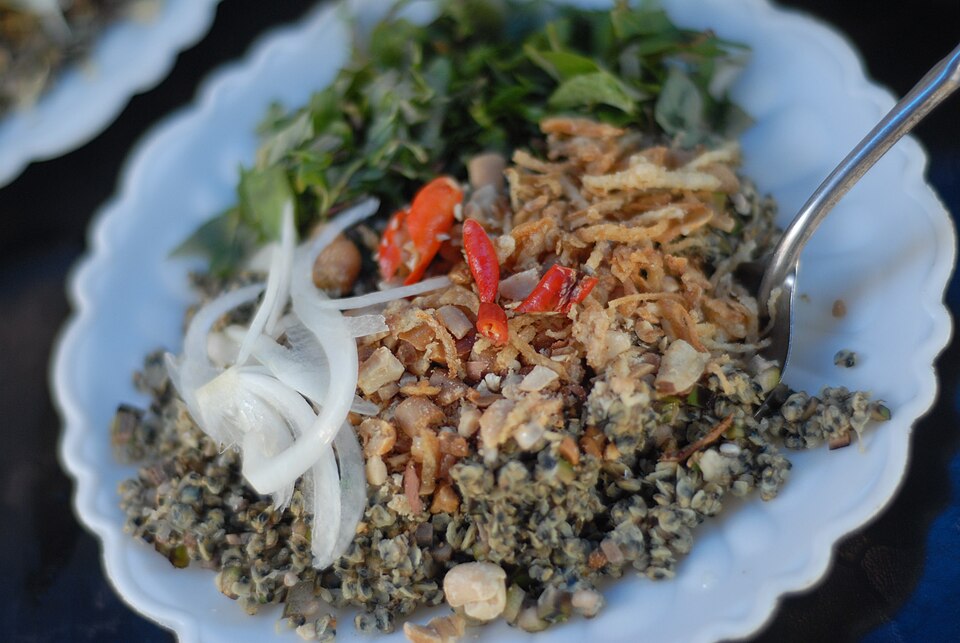 cơm hến - Traditional Vietnam dish