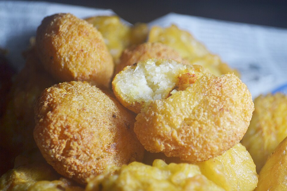 combro - Traditional Indonesia dish