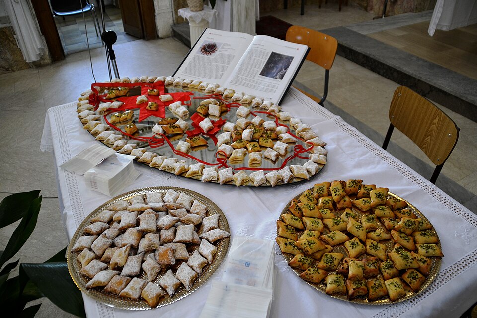 Crocetta of Caltanissetta - Traditional Italy dish