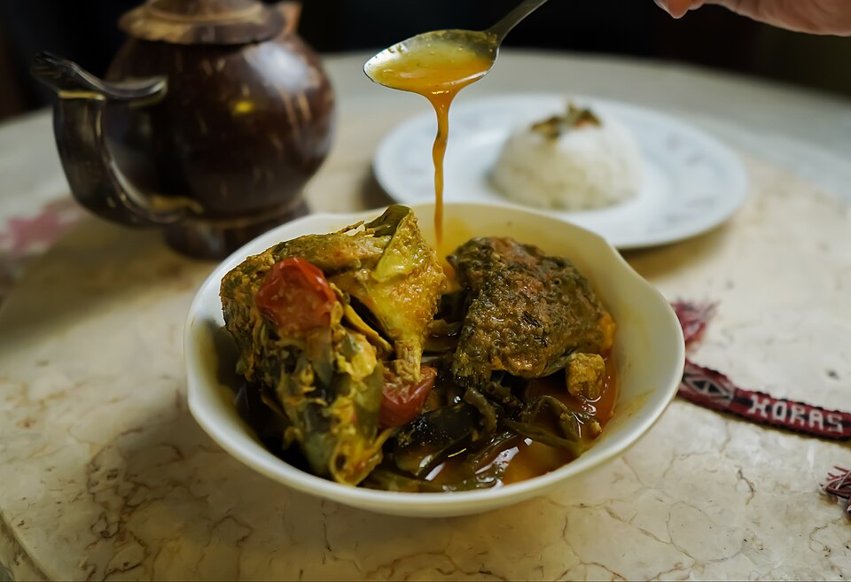 dekke na niarsik - Traditional Indonesia dish