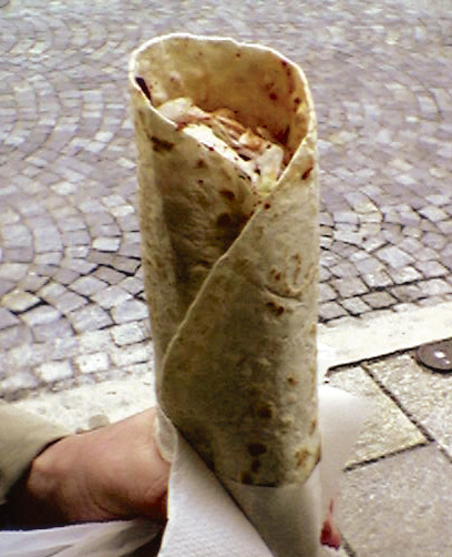 dürüm - Traditional Türkiye dish