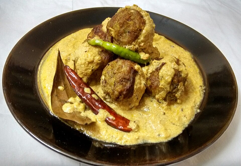 Enchorer kopta - Traditional India dish