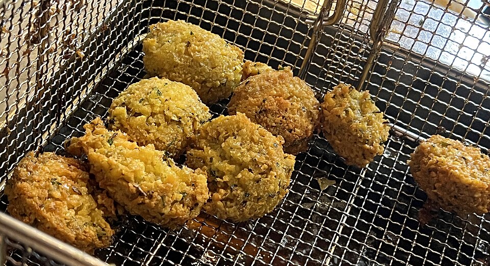 falafel - Traditional Egypt dish
