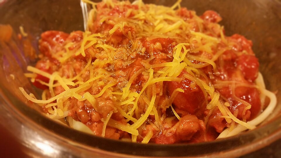 Filipino spaghetti - Traditional Philippines dish