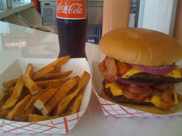 Flatliner Fries - Traditional United States of America dish