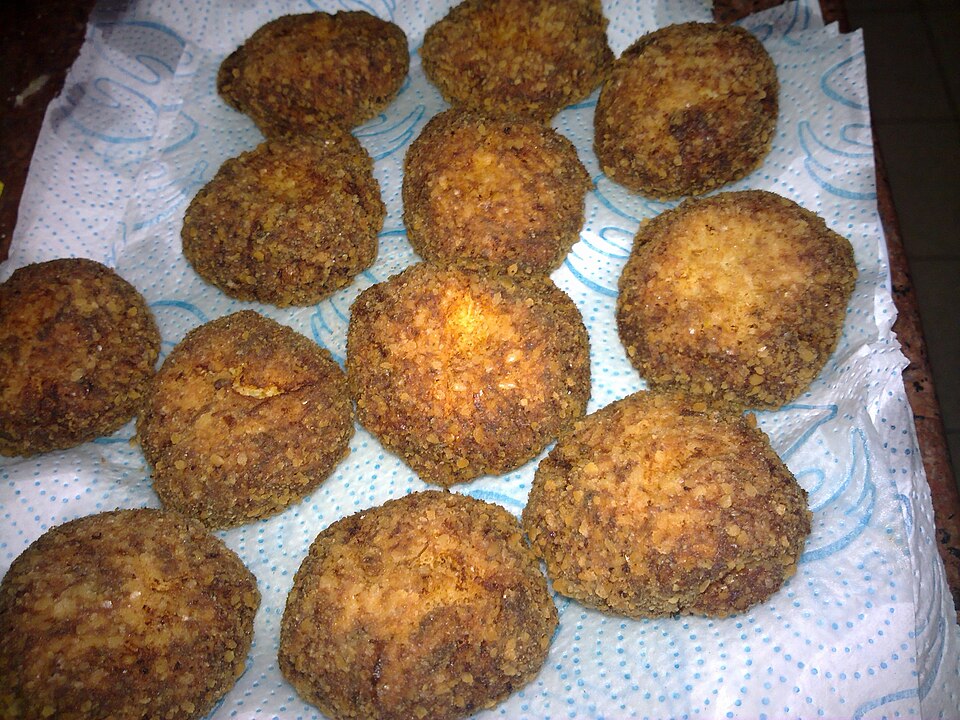 Fritas de prasa - Traditional Israel dish