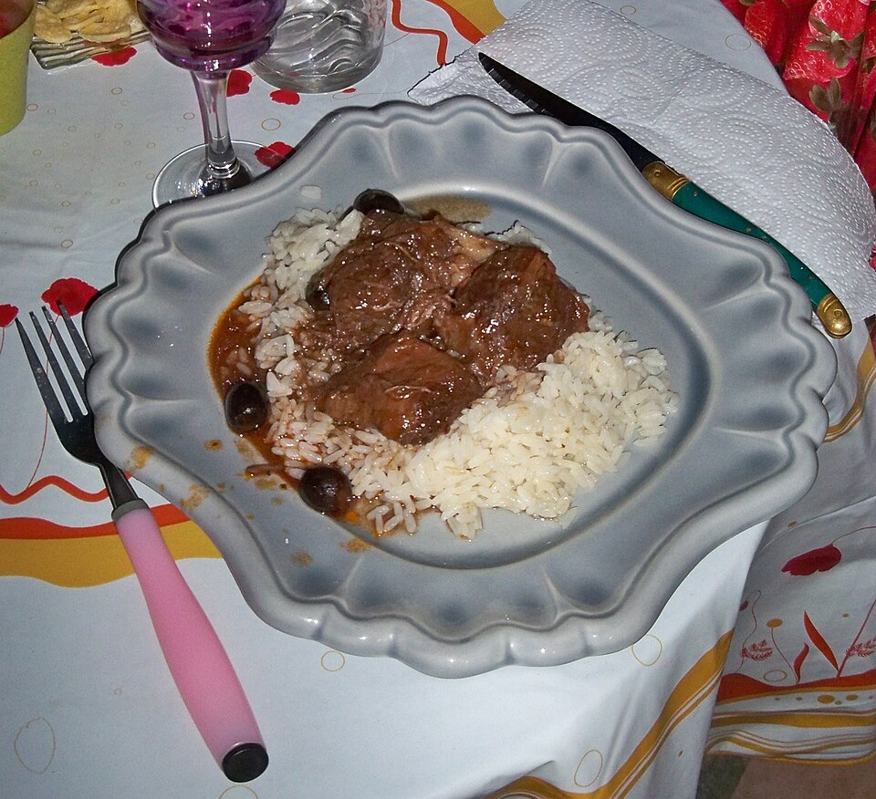 Gardiane de taureau - Traditional France dish