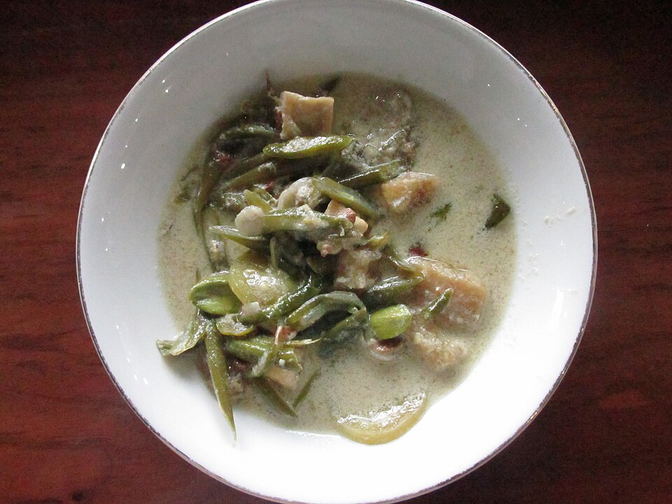 Gulai tauco - Traditional Indonesia dish