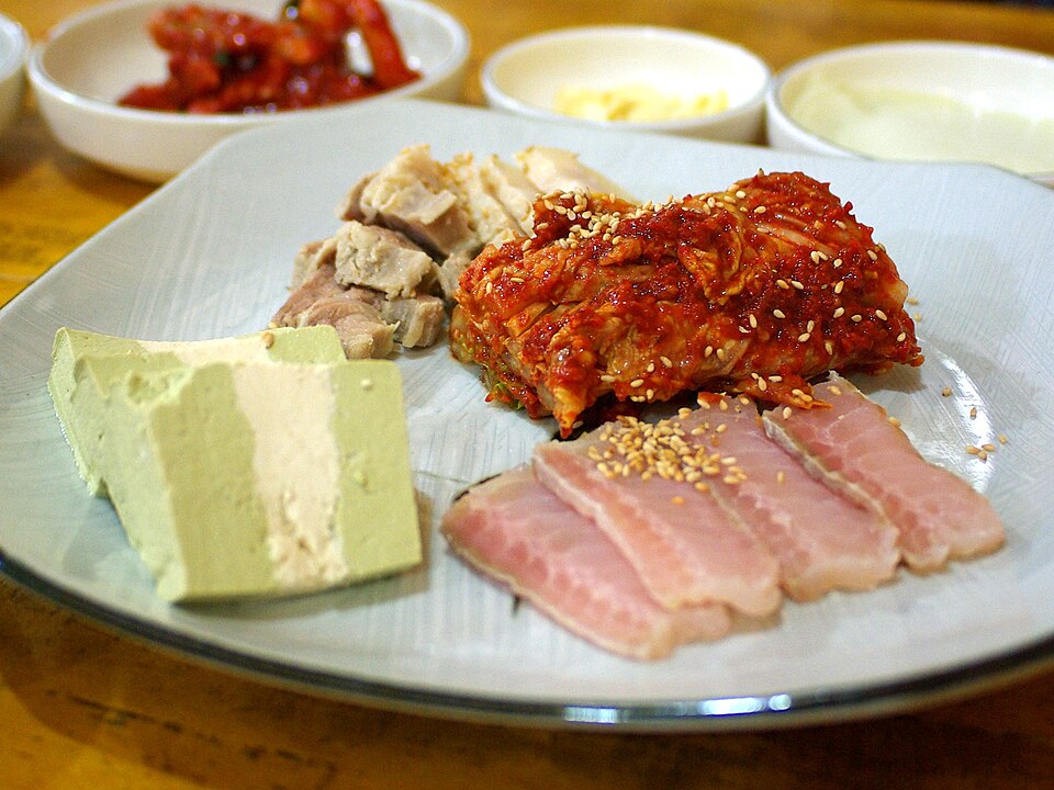 hongtak samhap - Traditional South Korea dish