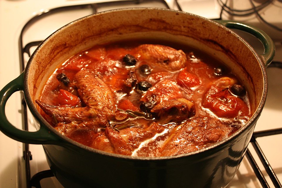 Hunter's chicken - Traditional France dish