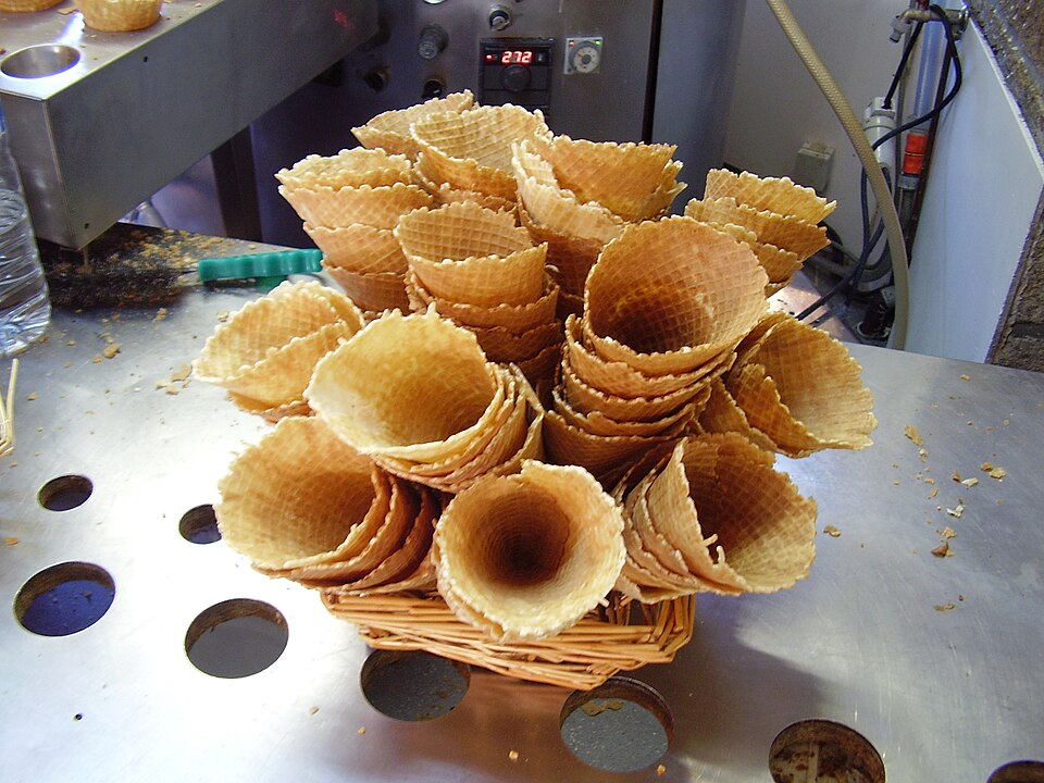 ice cream cone - Traditional Italy dish