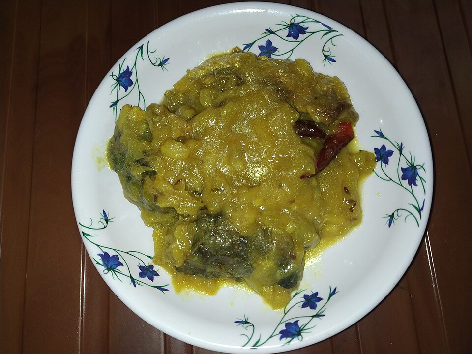 Katla machher matha diye lau ghonto - Traditional India dish