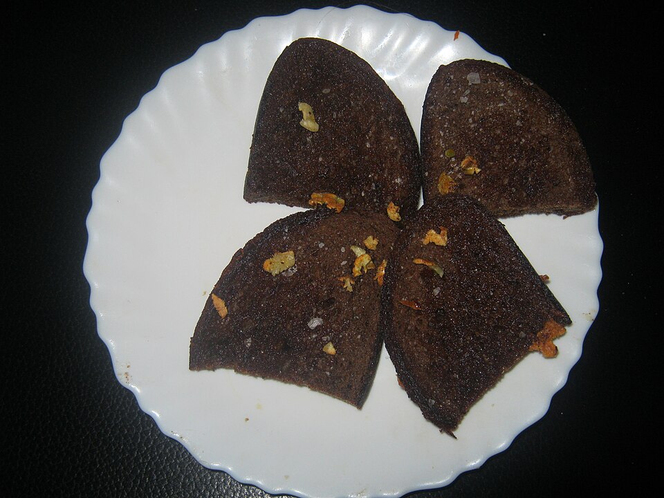 Kepta duona - Traditional Lithuania dish