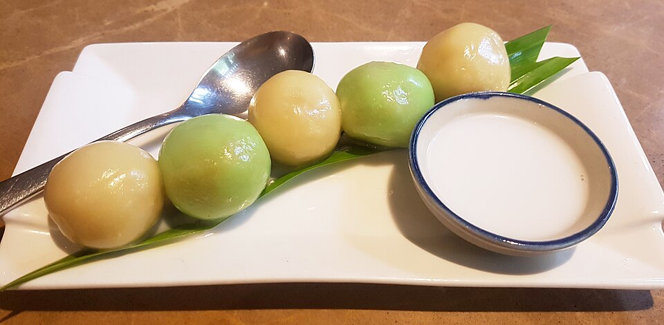 Khanom phra phai - Traditional Thailand dish