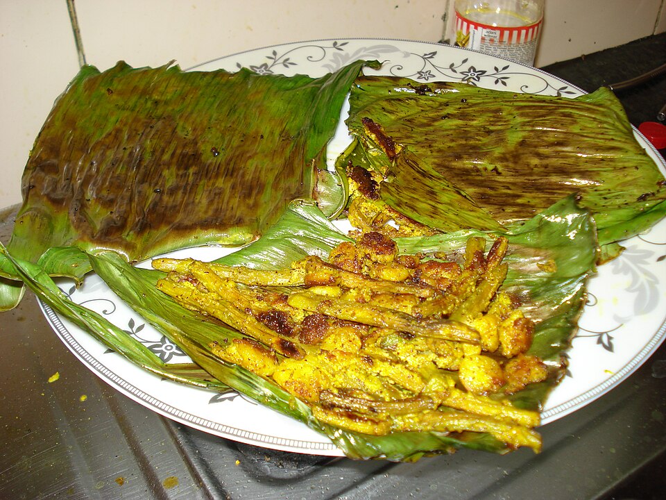 Kochur loti diye chingri machh - Traditional India dish