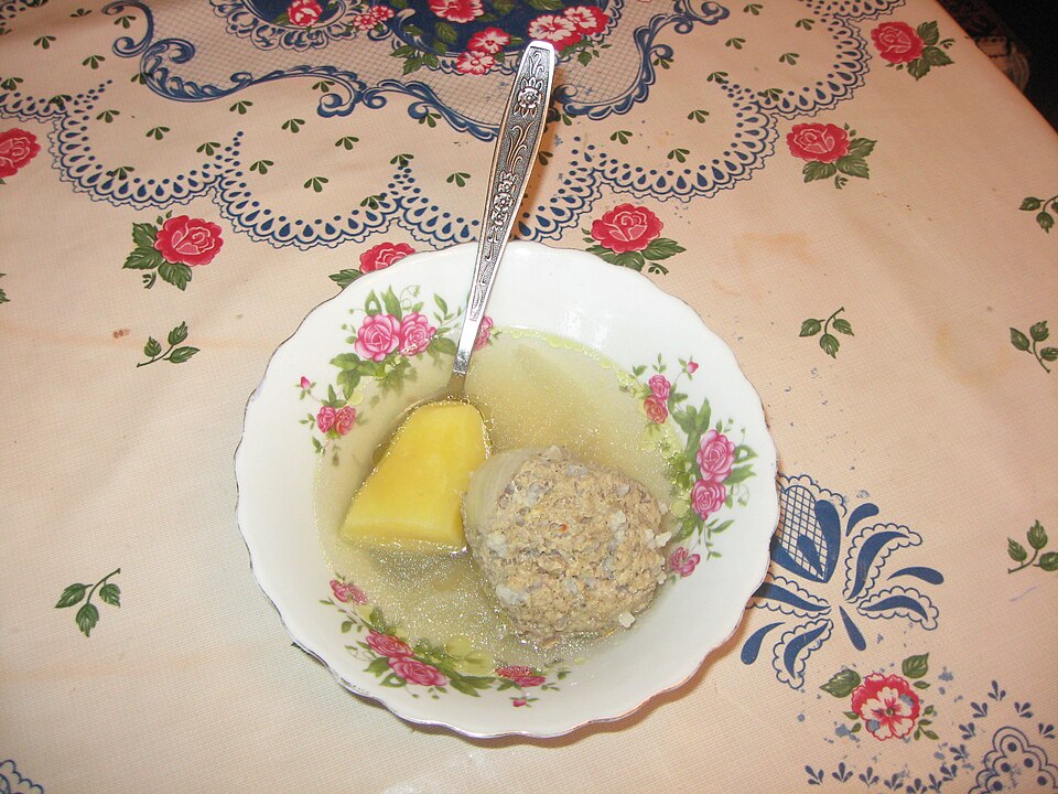 kofte bozbash - Traditional Azerbaijan dish