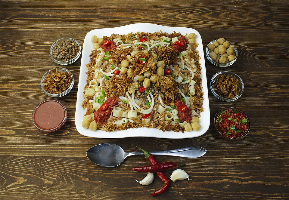 koshari - Traditional Egypt dish