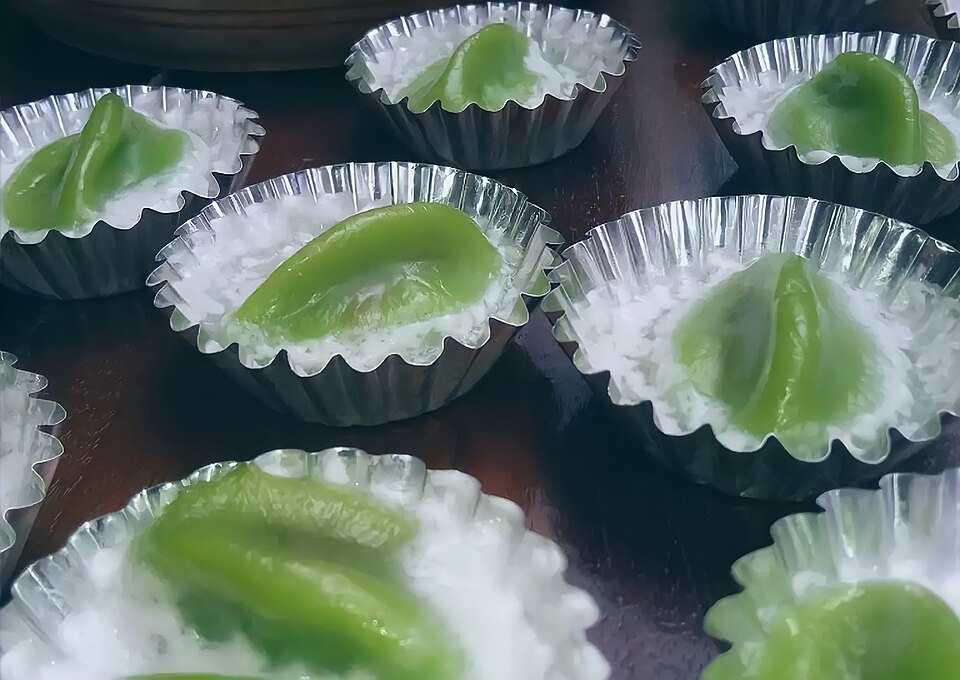 kubang boyo - Traditional Indonesia dish