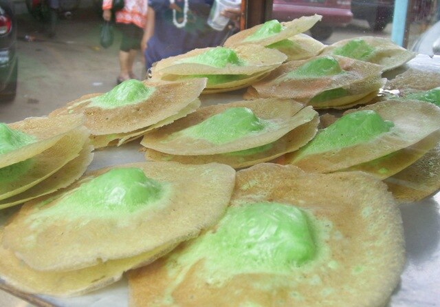 kue ape - Traditional Indonesia dish