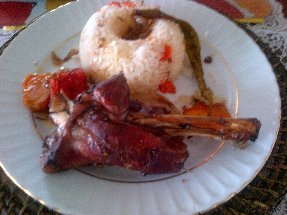 kuzu fırın - Traditional Türkiye dish