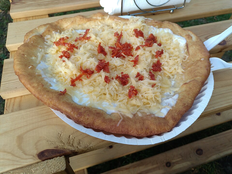 lángos - Traditional Hungary dish