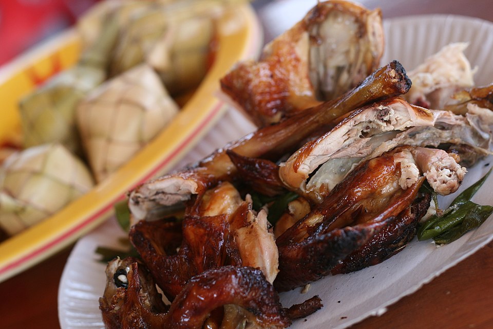Lechon manok - Traditional Philippines dish