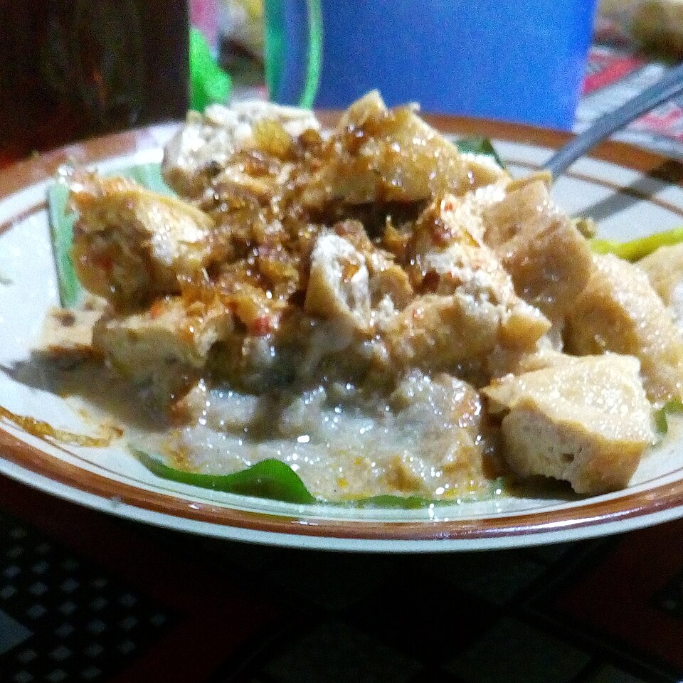 lentog - Traditional Indonesia dish