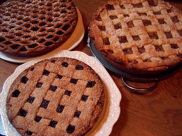 Limburgse vlaai - Traditional Netherlands dish