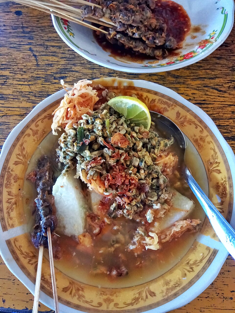 lontong kupang - Traditional Indonesia dish