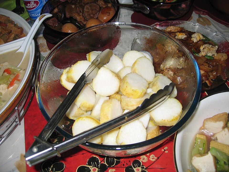 lontong - Traditional Indonesia dish