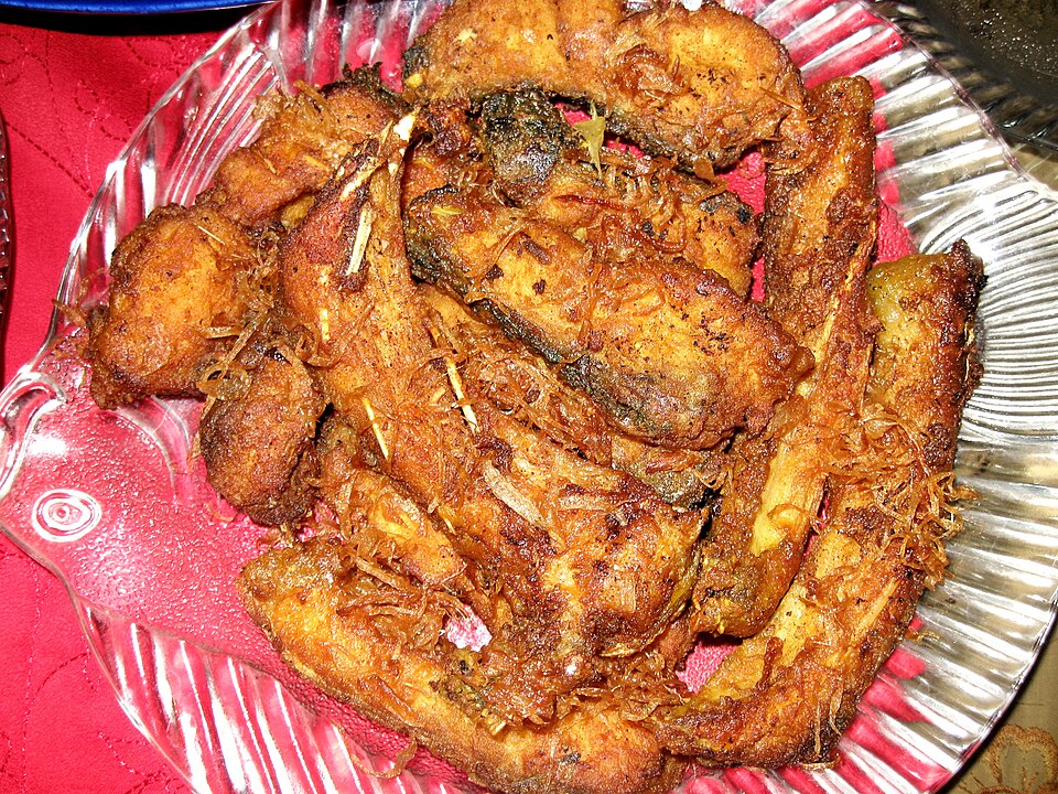 Machh bhaja - Traditional Bangladesh dish