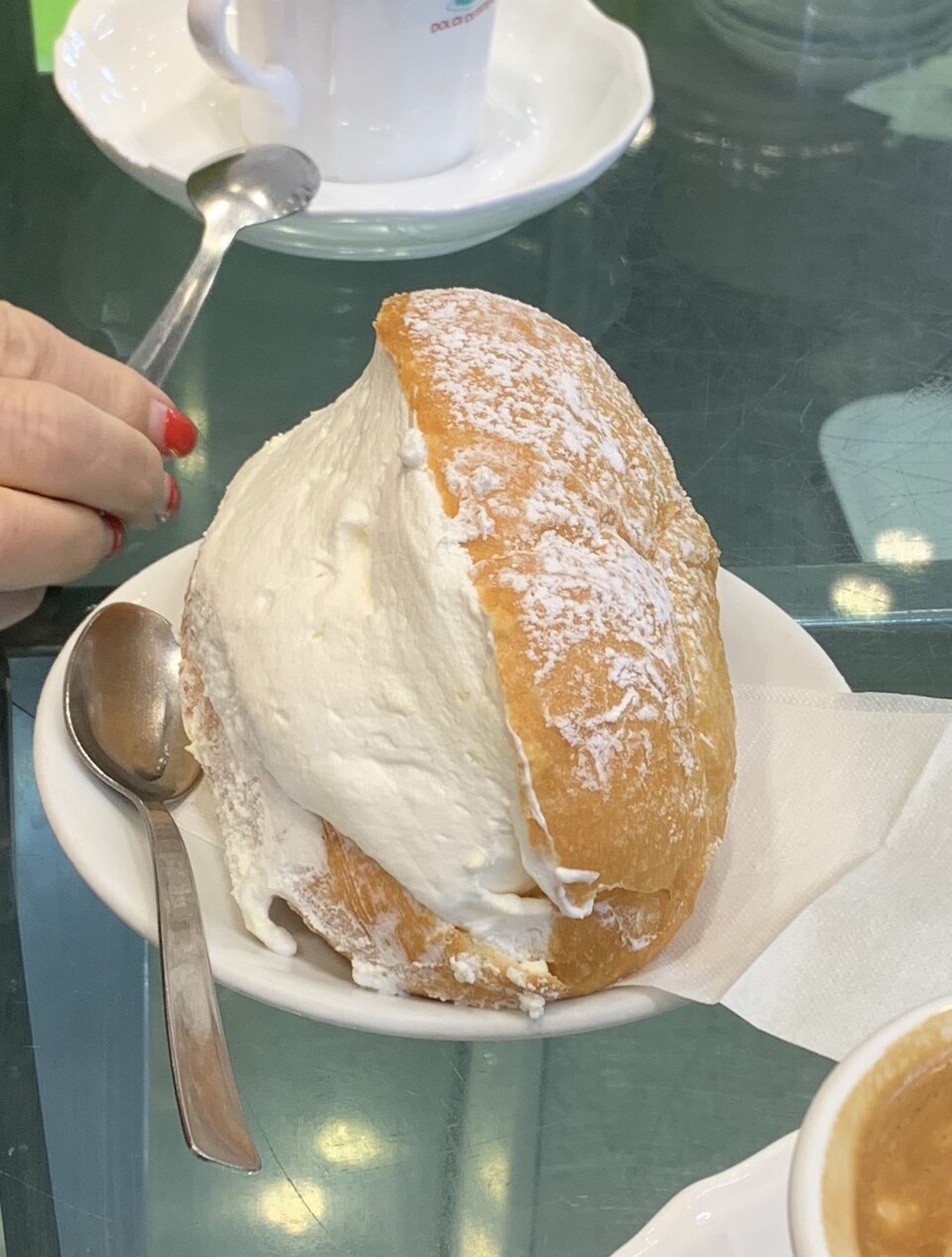 maritozzo - Traditional Italy dish